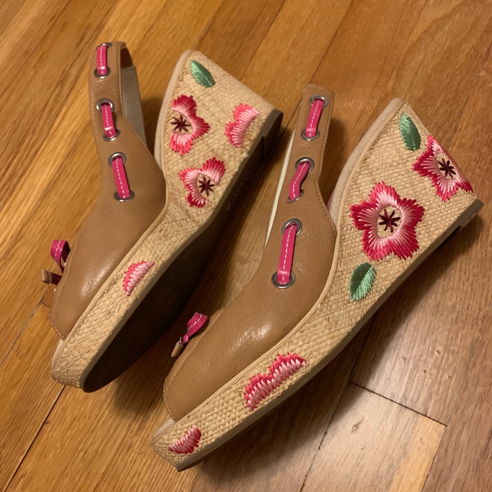 Sperry Top-Sider floral embroidered wedges